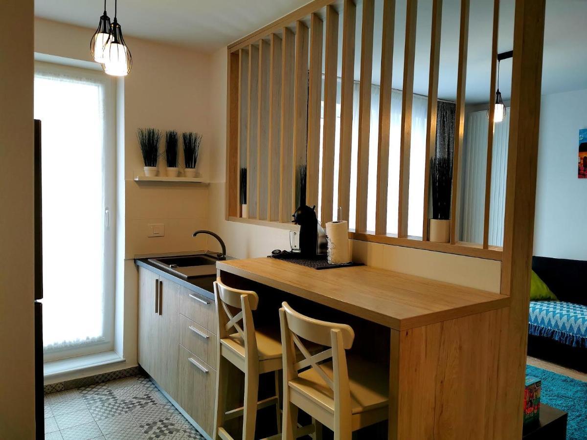 Modern Studio Coresi Residence Brasov Exterior photo
